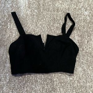 “V” crop top. Size small